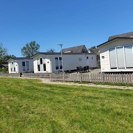 Holidays In Dirkshorn Exterior foto